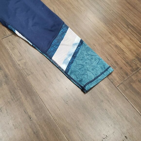 RBX Activewear Athletic Cropped Capri Leggings Womens Medium Blue on Blue Yoga - Picture 3 of 8